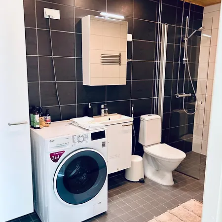 In Vantaa, Own Parking, Near Station, Terrace Loft, Netflix فانتا